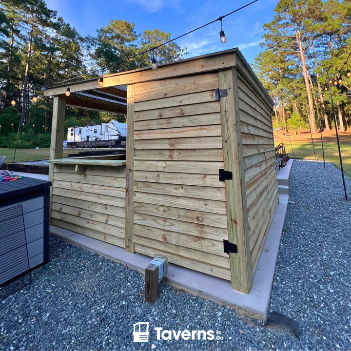 10 x 10 The Storehouse - Taverns-To-Go