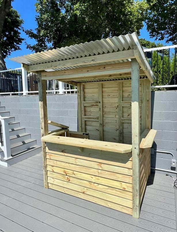 6 x 4 The Temple Bar (SMALL) - Taverns-To-Go